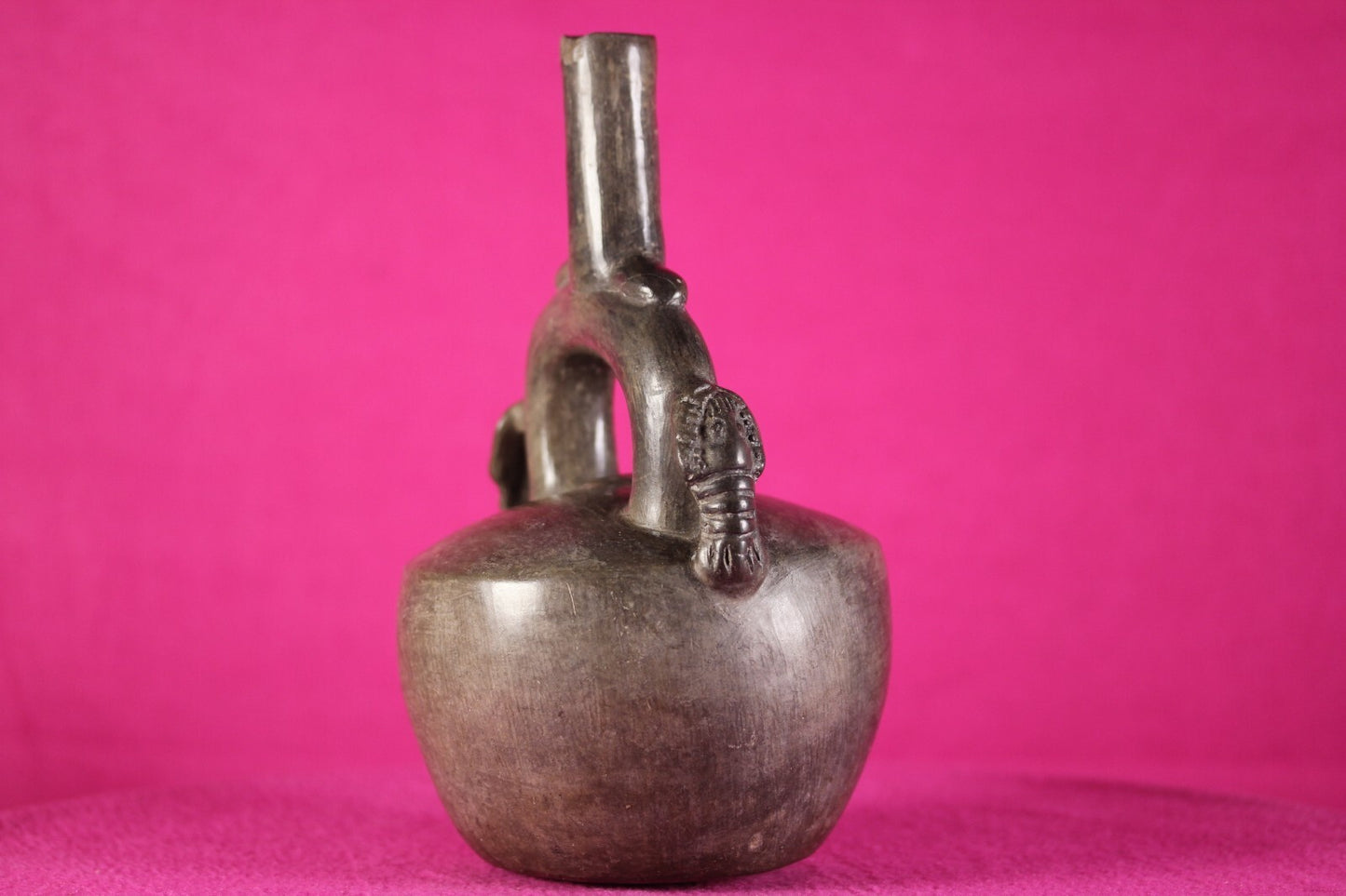 Authentic Pre Columbian Artifact Lobster Pottery Jar 750-1375 AD Sican Peru J49