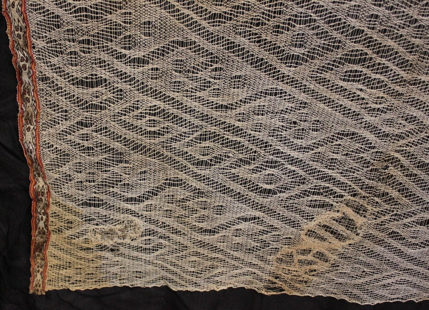 Authentic Pre Columbian Artifact Chancay Lace Textile Shroud Spooky Spirits COA